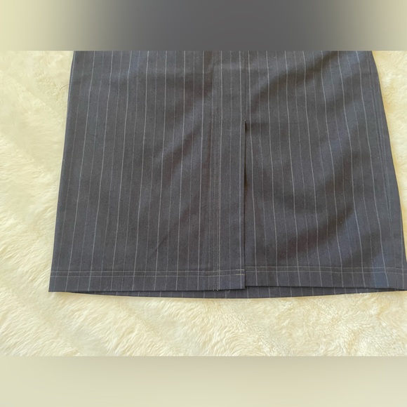 Cache skirt. - Picture 4 of 16